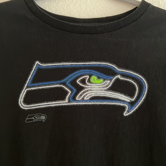 Seattle Seahawks Longsleeve - Picture 2 of 5
